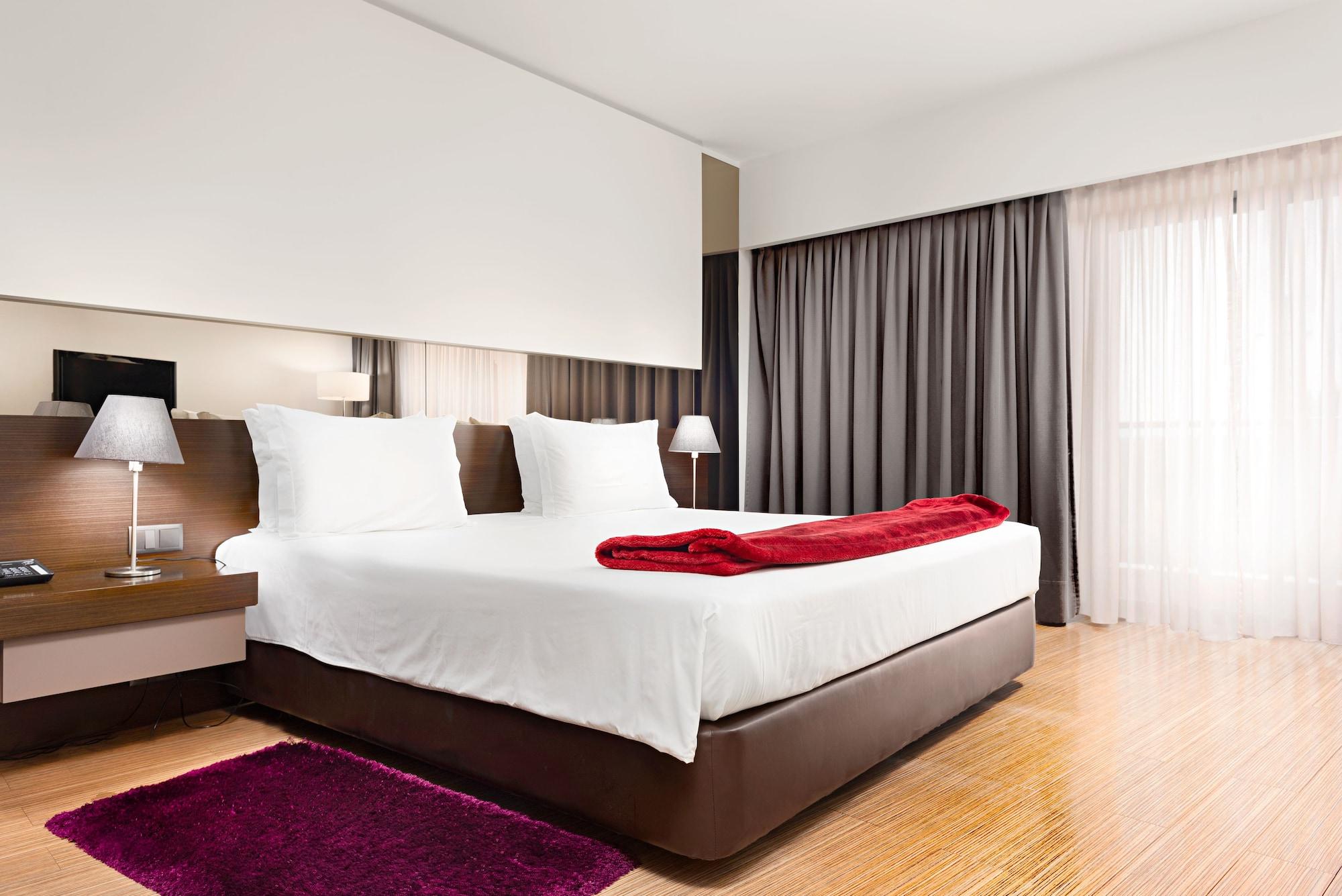 Hotel Dos Zimbros Сесимбра Екстериор снимка