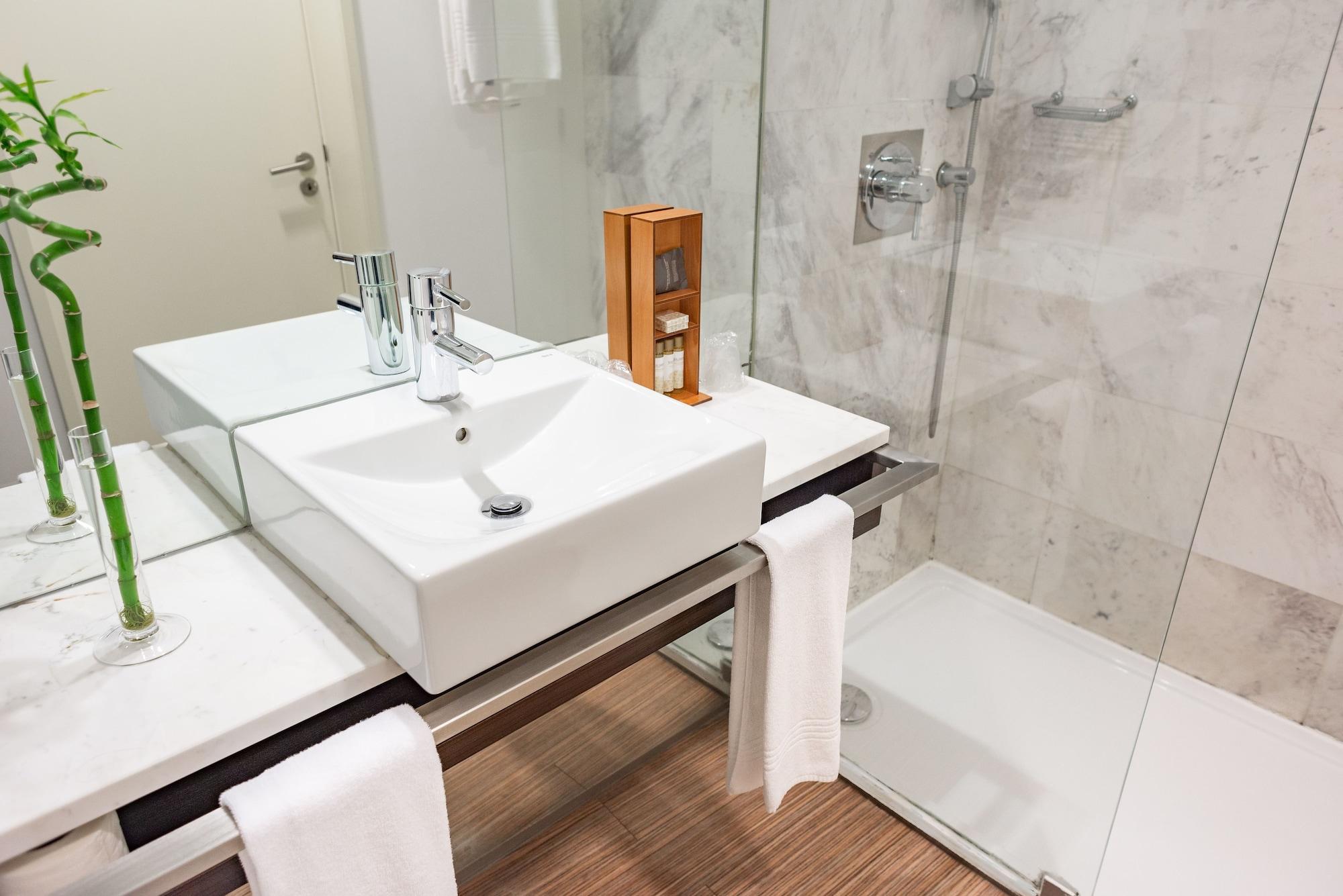 Hotel Dos Zimbros Сесимбра Екстериор снимка
