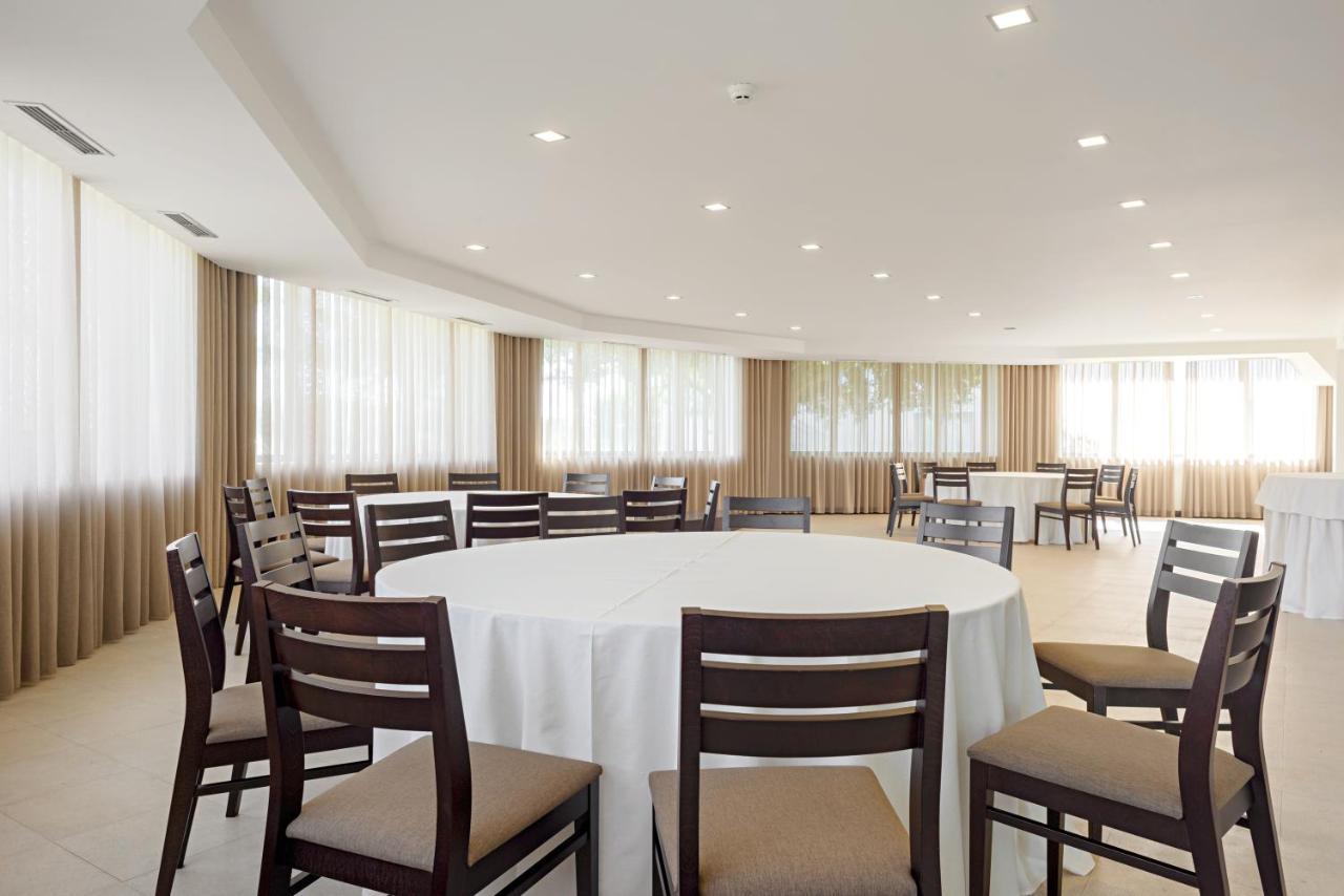Hotel Dos Zimbros Сесимбра Екстериор снимка