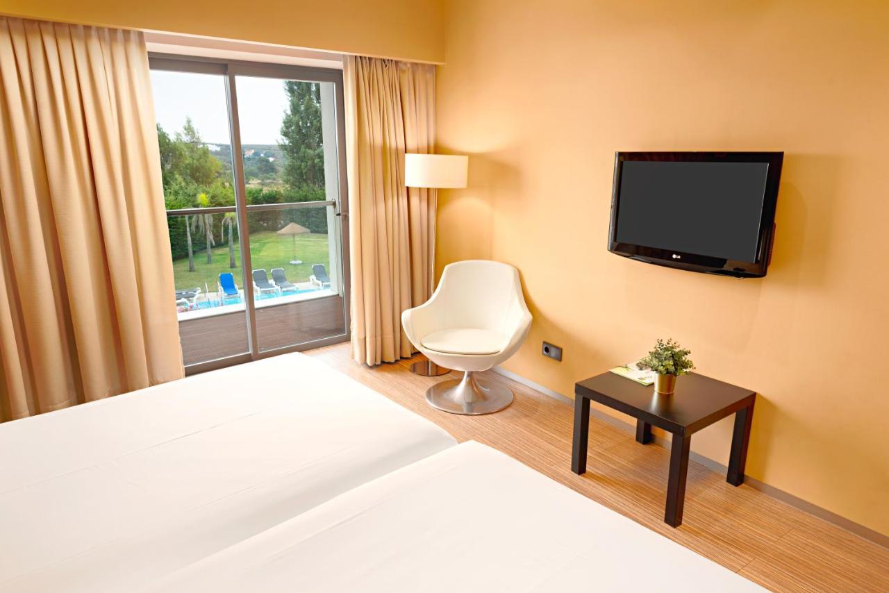 Hotel Dos Zimbros Сесимбра Екстериор снимка